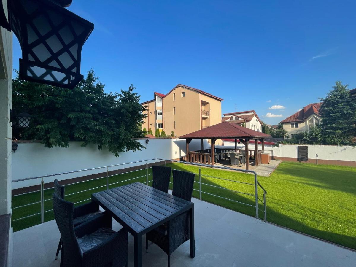 Iarca Inn Бухарест Экстерьер фото