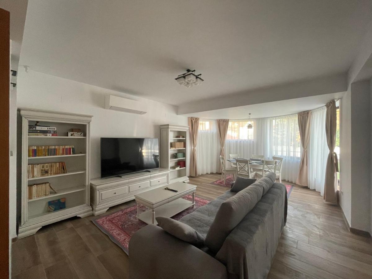 Iarca Inn Бухарест Экстерьер фото