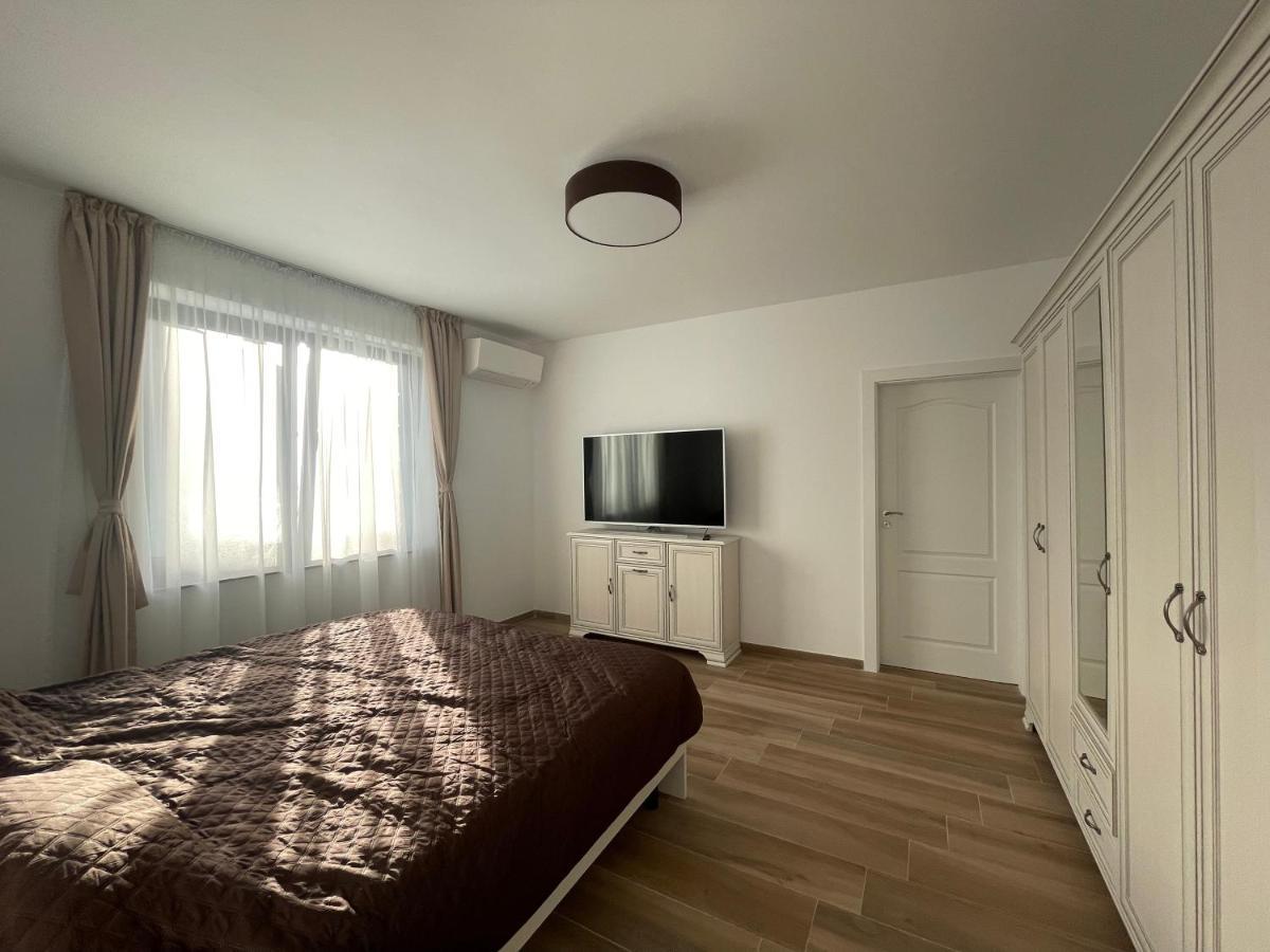 Iarca Inn Бухарест Экстерьер фото