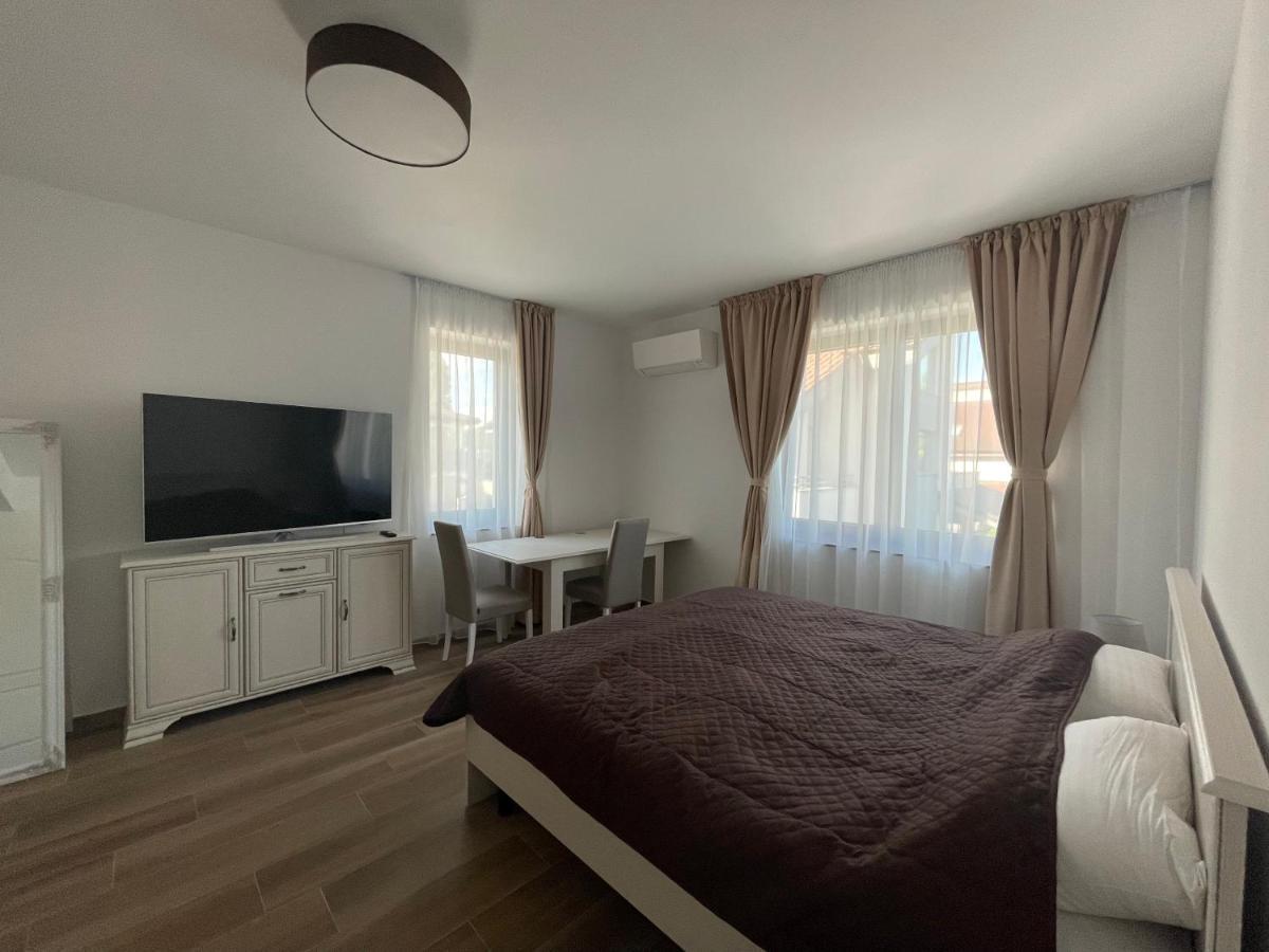Iarca Inn Бухарест Экстерьер фото